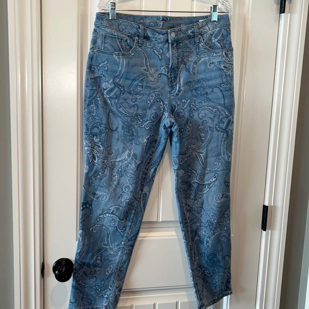 Chicos paisley so slimming girlfriend slim leg ankle jeans size L Boho hippie